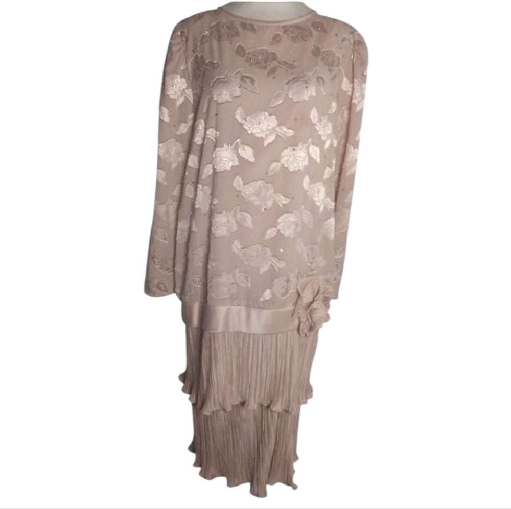 Vintage Karen Lawrence Dusty Pink 2 Piece Floral Long Sleeve Embellished Dress